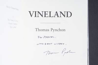 Lot 730 - A Thomas Pynchon signed first edition copy of Vineland