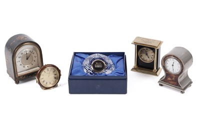 Lot 230 - A collection of miniature clocks