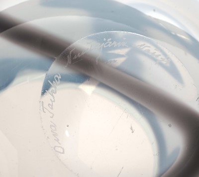 Lot 100 - An Oiva Toikka vase