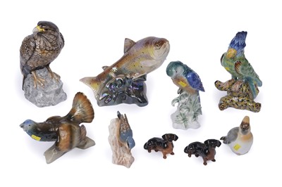 Lot 472 - A selection of ceramic bird and animal figures