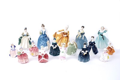 Lot 439 - A collection of Royal Doulton figures