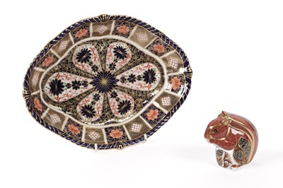 Lot 432 - A Royal Crown Derby 'Imari' pattern dish and a squirrel paperweight