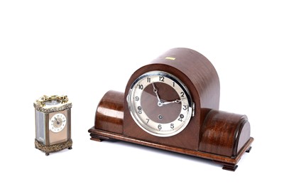 Lot 219 - ﻿A late 19th Century brass carriage clock and a 20th Century mantel clock