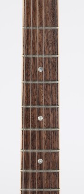 Lot 164 - A Gibson ES 333