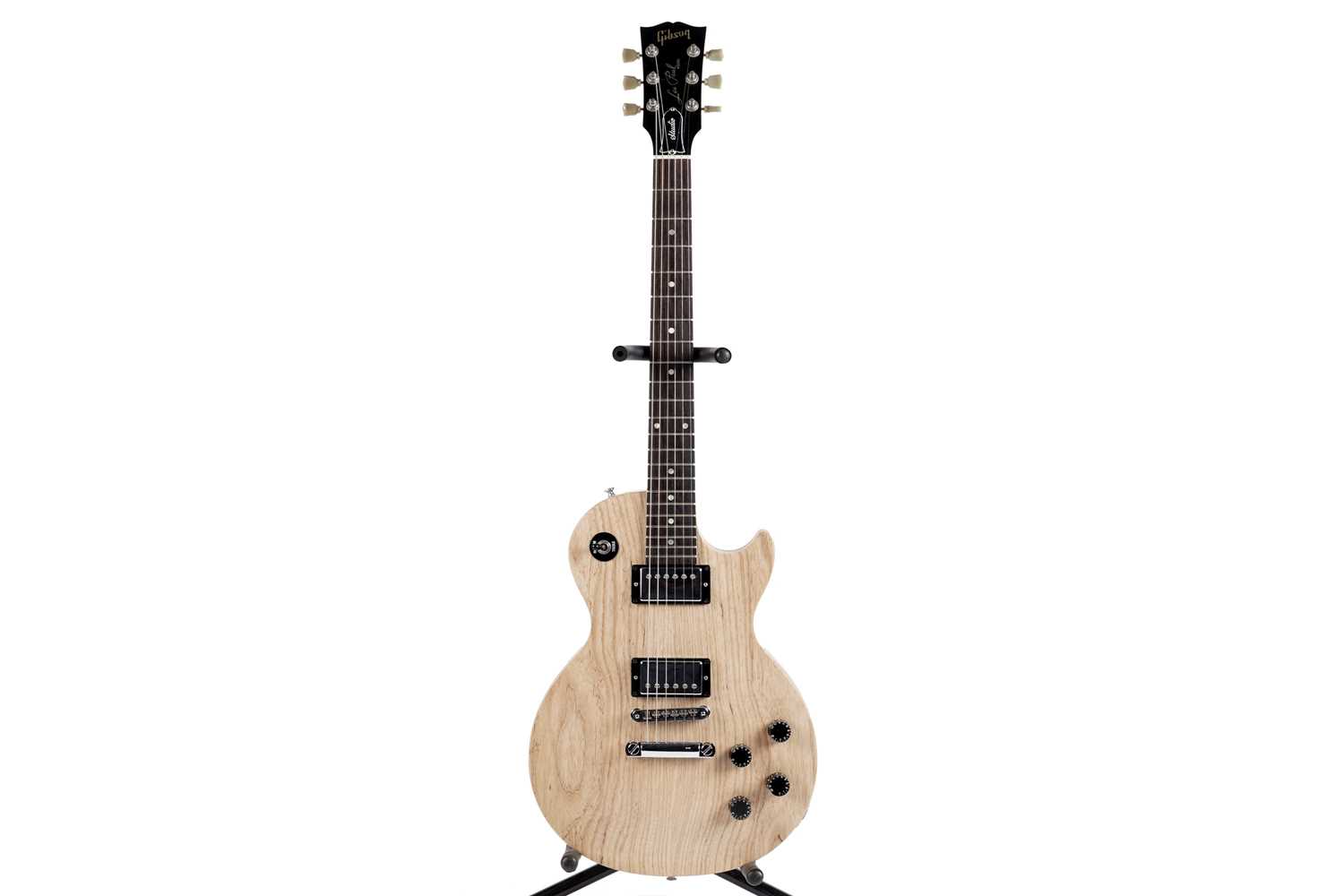 Lot 220 - A Gibson Smartwood Les Paul