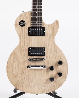 Lot 220 - A Gibson Smartwood Les Paul