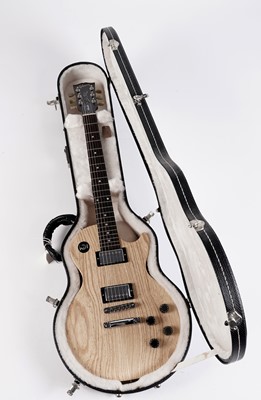 Lot 220 - A Gibson Smartwood Les Paul