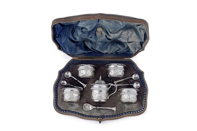 Lot 280 - An Edwardian silver condiment set