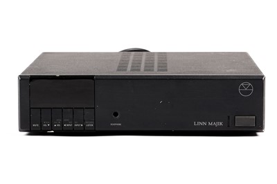 Lot 378 - A Linn Majik integrated amplifier