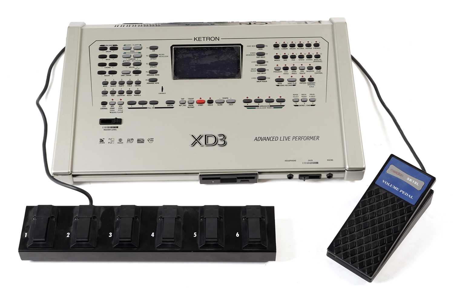 Lot 574 - A Ketron XD3 midi module
