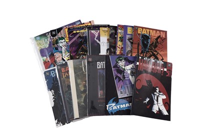 Lot 19 - Batman and Superman graphic novels and albums