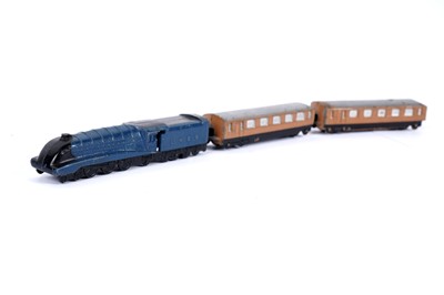 Lot 65 - A Dinky Toys No. 16 Express Passenger set