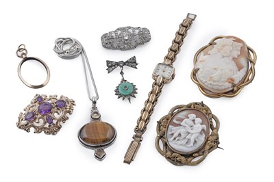 Lot 108 - A selection of costume jewellery