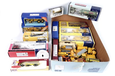 Lot 118 - A selection of diecast model vehicles