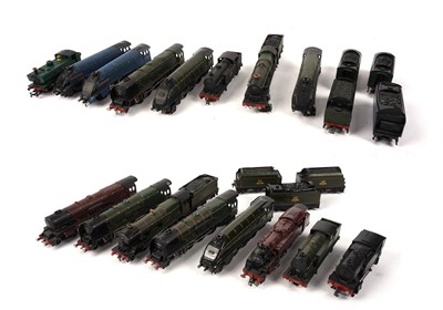 Lot 14 - A selection of Hornby Dublo and other 00-gauge locomotives and tenders