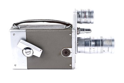 Lot 147 - A Bell & Howell 16mm cine camera