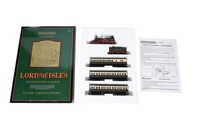 Lot 24 - A Hornby 00-gauge Lord of the Isles Great Western Railway limited edition set