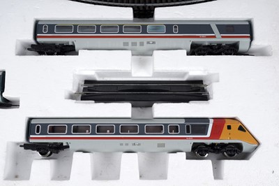 Lot 51 - A Hornby R543 Advanced Passenger Train set