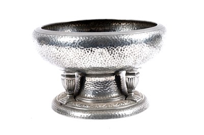 Lot 430 - A collection of pewter wares