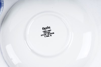 Lot 385 - A collection of The Spode Blue Room collection ceramics