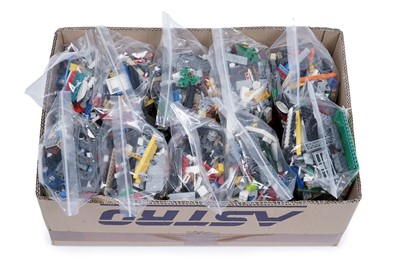 Lot 176 - An assortment of loose LEGO bricks