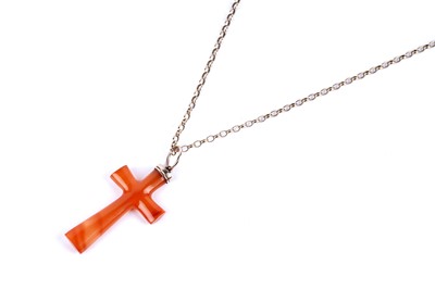 Lot 207 - An orange banded agate cross pendant necklace