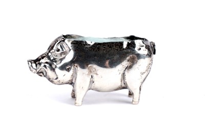 Lot 226 - An Edwardian silver pig pattern pin cushion