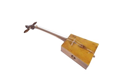 Lot 563 - A Mongolian morin khuur/igil