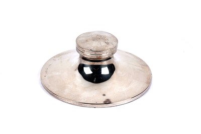 Lot 260 - A George V silver capstan inkwell