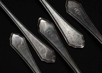 Lot 200 - An Edward VIII silver canteen; and other cutlery