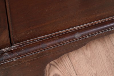 Lot 10 - A George III mahogany chest of drawers