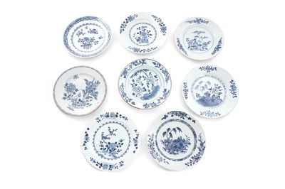 Lot 829 - Eight Chinese export plates