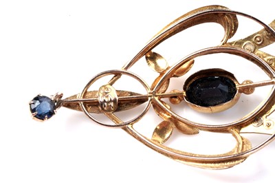 Lot 197 - An Edwardian style gold drop pendant