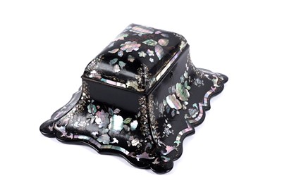 Lot 261 - A Victorian mother-of-pearl inlaid papier-mâché tea caddy