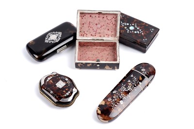 Lot 262 - A selection of Victorian tortoiseshell and other boxes