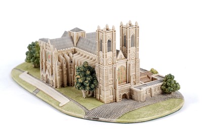 Lot 359 - Lilliput Lane London landmark models including: Westminster Abbey