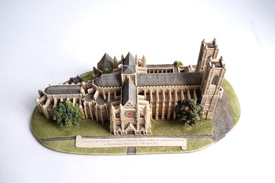Lot 359 - Lilliput Lane London landmark models including: Westminster Abbey