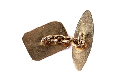 Lot 66 - A pair of yellow gold cufflinks