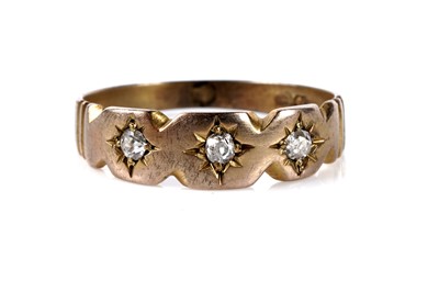 Lot 167 - A Victorian diamond three stone ring