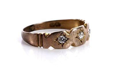 Lot 167 - A Victorian diamond three stone ring