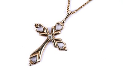 Lot 60 - A diamond crucifix pendant necklace