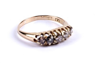 Lot 63 - A diamond five stone ring