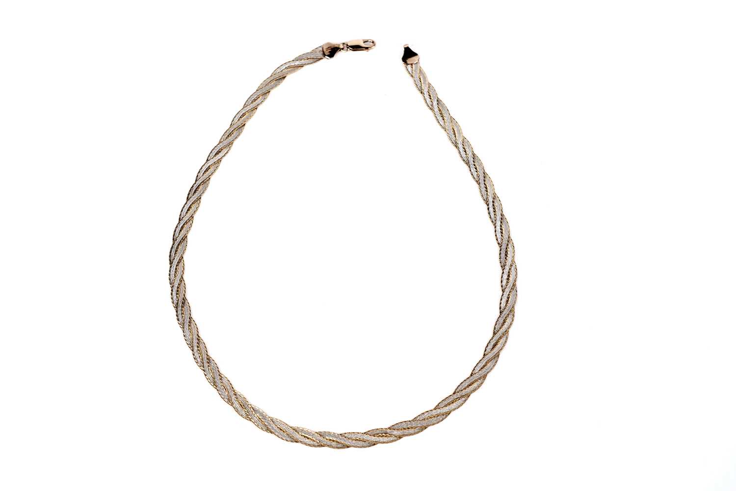Lot 131 - An Italian bi-colour gold fancy link chain necklace
