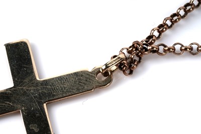 Lot 117 - A 9ct yellow gold crucifix pendant; and a bar brooch
