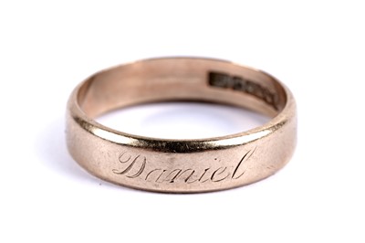 Lot 109 - Four various wedding rings