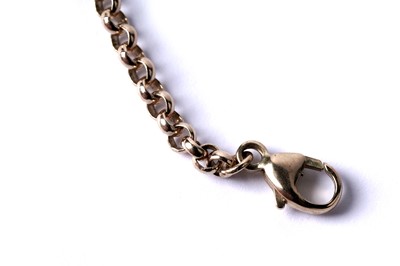 Lot 34 - A gold chain necklace