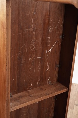 Lot 40 - A vintage pitch pine farmhouse dining table