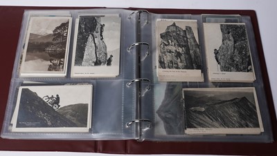 Lot 93 - A collection of early 20th Century and later postcards