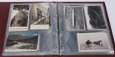 Lot 93 - A collection of early 20th Century and later postcards