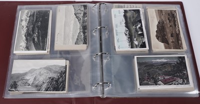 Lot 93 - A collection of early 20th Century and later postcards